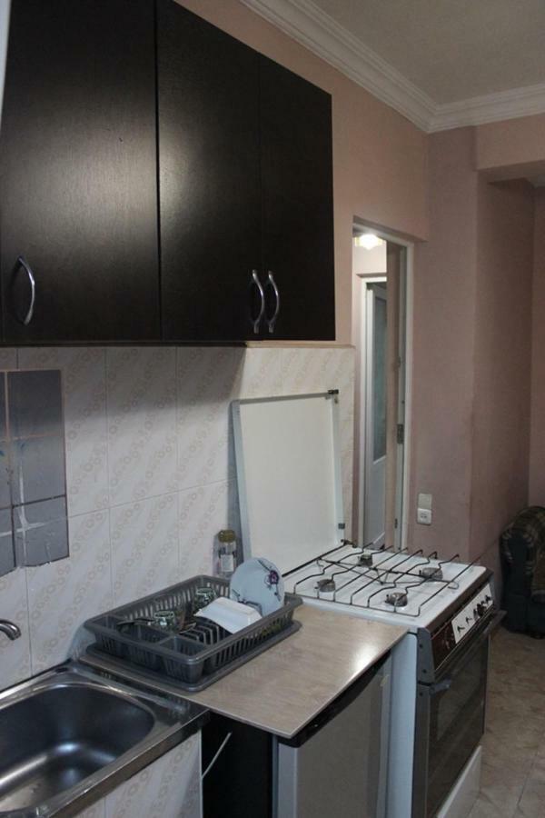 Palma 1-1 Aparthotel Batumi Esterno foto